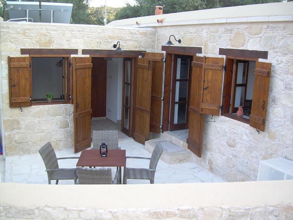 Ktima Charitini 2 * Pafos
