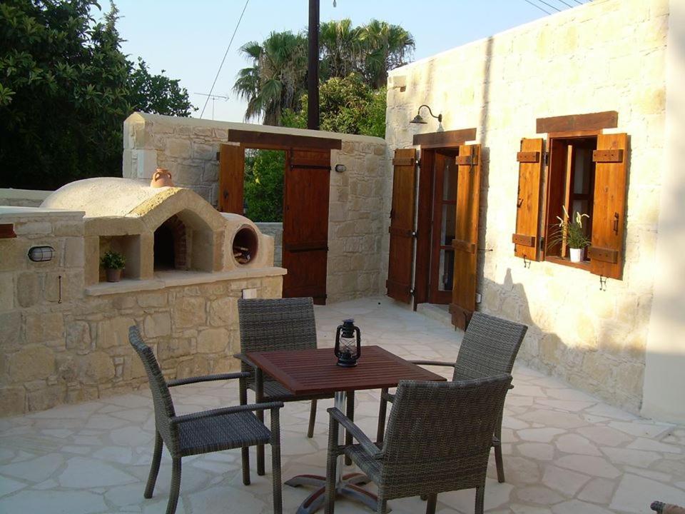 Holiday home Ktima Charitini 2 *